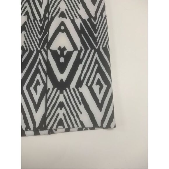 Calvin Klein Patterned Skirt - Picture 2 of 7